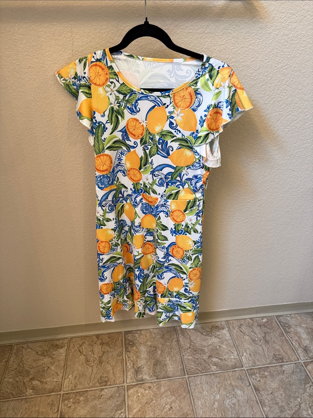 Women's Lemon-Print Short Sleeve Dress in White and Yellow